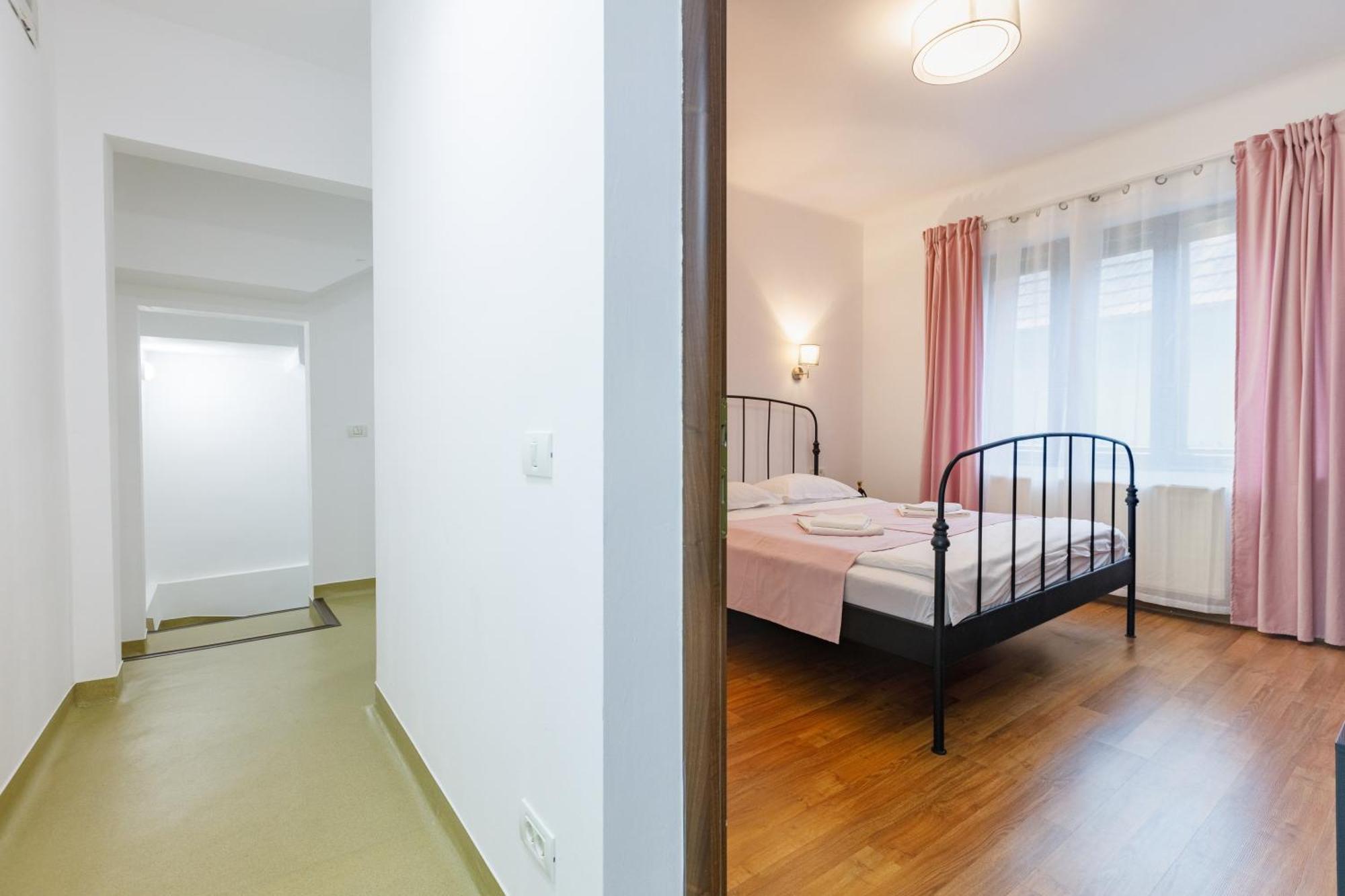 Apartament Modern บราชอฟ ภายนอก รูปภาพ
