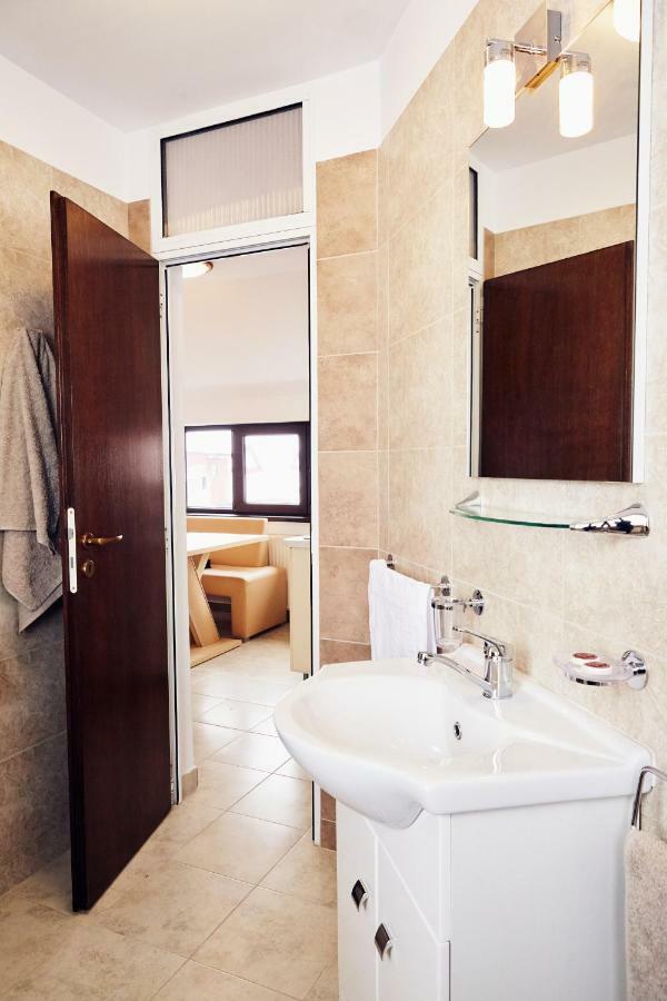 Apartament Modern บราชอฟ ภายนอก รูปภาพ